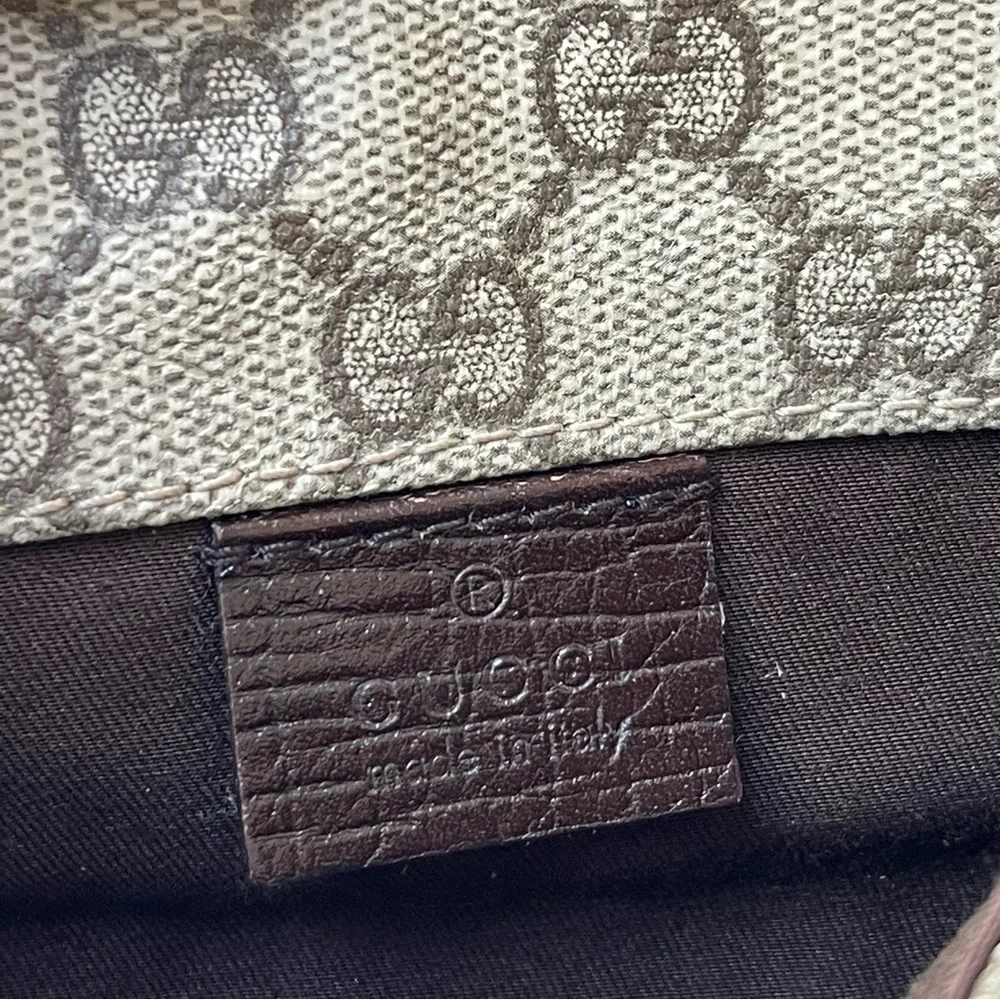 ‼️ SOLD ‼️Gucci crossbody bag - Picture 9 of 16